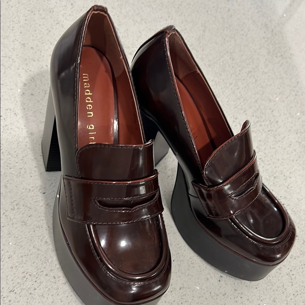 Madden Girl Women's Brown Platform Loafers